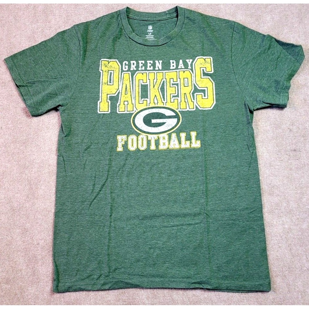 NFL Team Apparel Green Bay Packers T Shirt Men's Large Retro Distressed Spellout